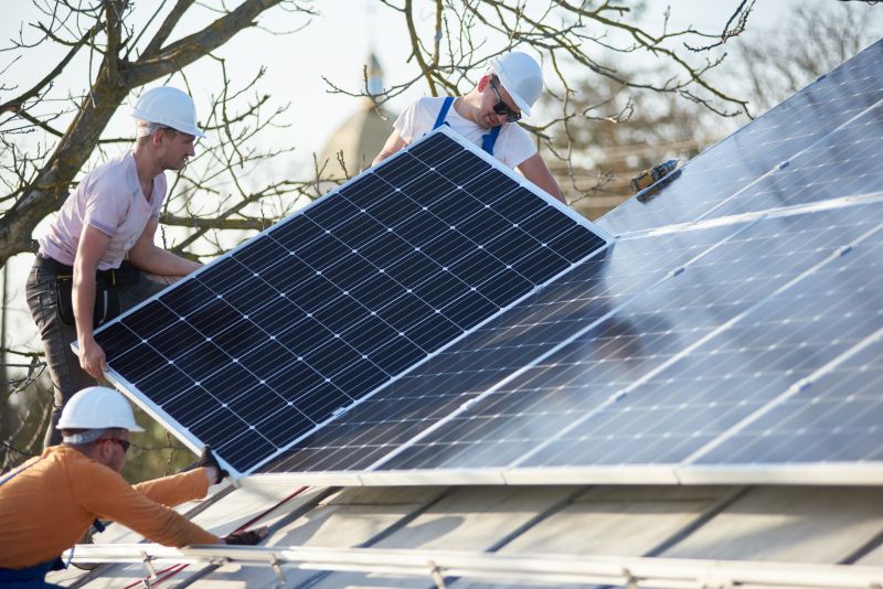 Experienced Solar Technicians